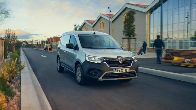Renault Kangoo Van 2026 model MPV kasa tipi sıfır araç görseli